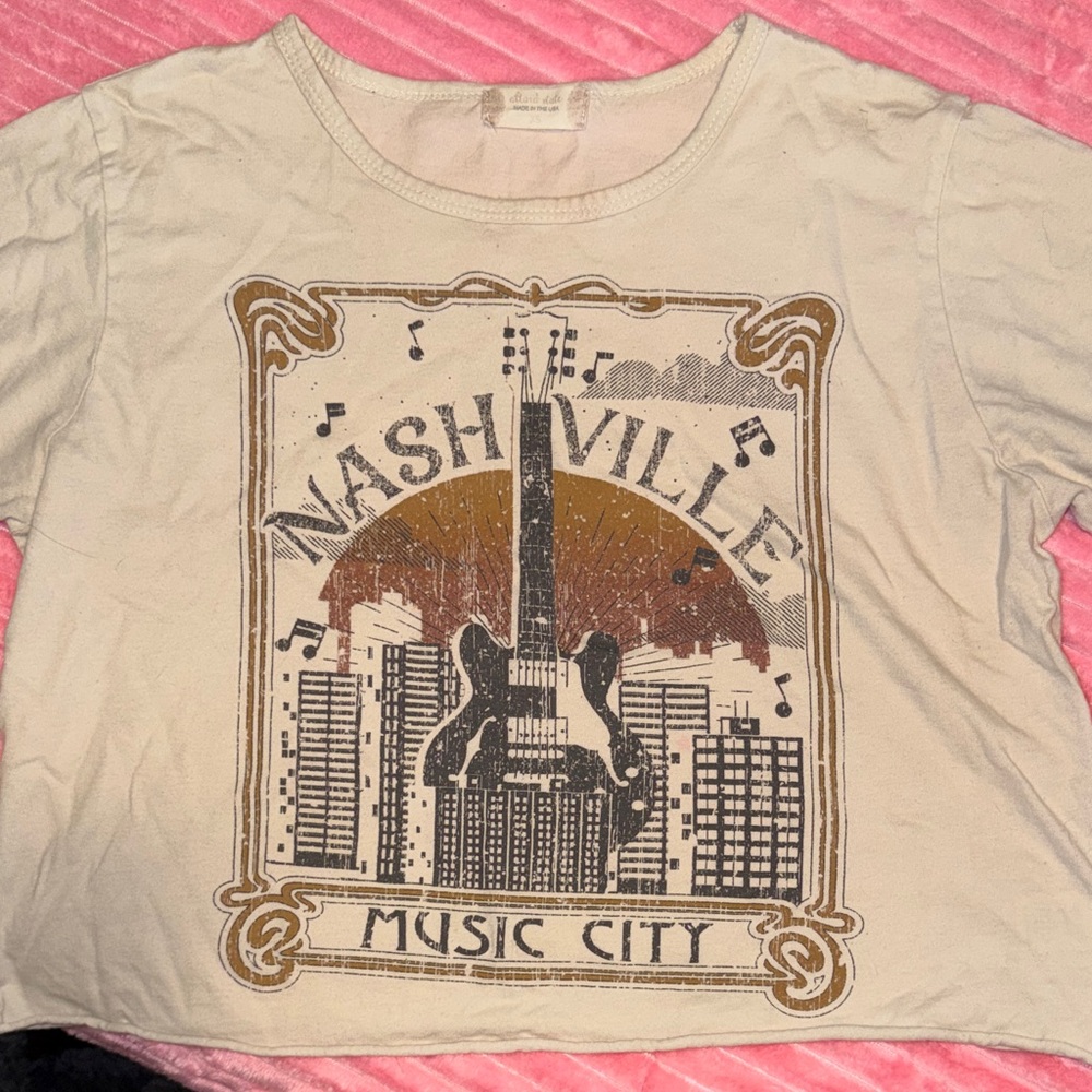Altar'd State Nashville Music City Graphic Tee - Cream
